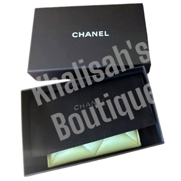 BNIB NWT! Chanel CC Shiny Goatskin Quilted C24 19 Card Holder Green Tiffany Blue - Picture 7 of 10